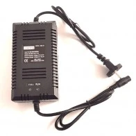 chargeur pocket quad 36V 1A6